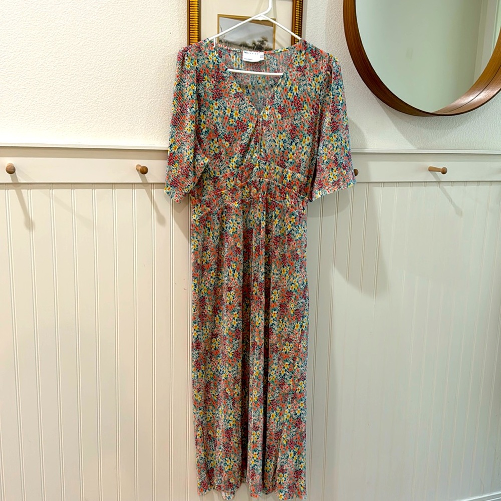 ASOS design london US 12 long floral pleated short sleeve dress wedding